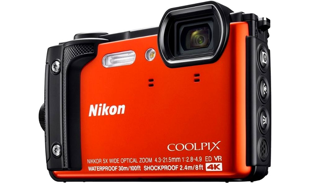 Máy ảnh Coolpix W300